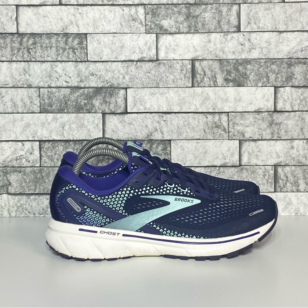 Brooks Ghost 14 Women’s 9 Athletic Shoes